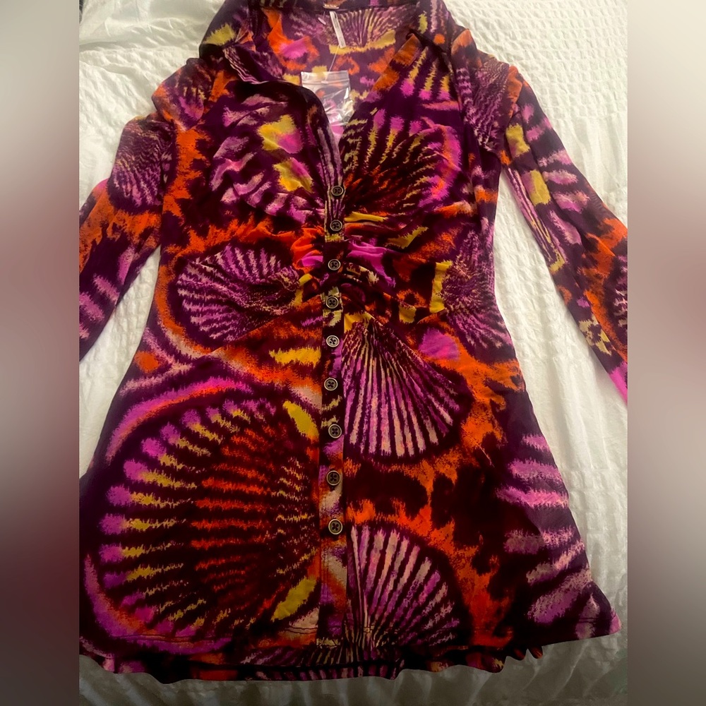 Free people retro style sheer smalltop 🧡🤎💜💛🩷